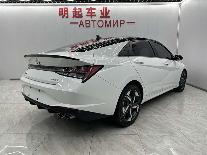 Фото 7 - Hyundai Elantra N line