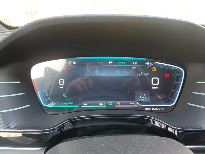 Фото 5 - BYD Tang Hybrid/EV