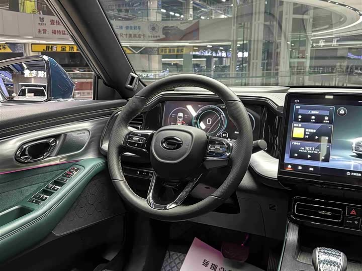 Фото 7 - GAC Trumpchi GS8