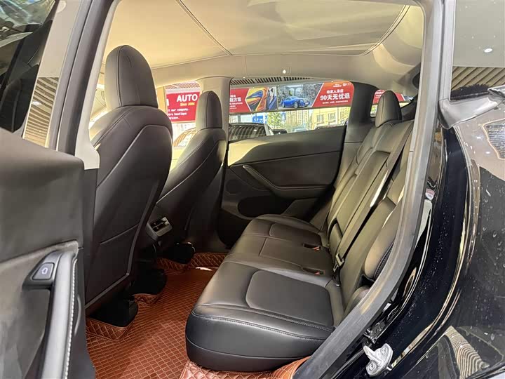 Фото 5 - Tesla Model Y