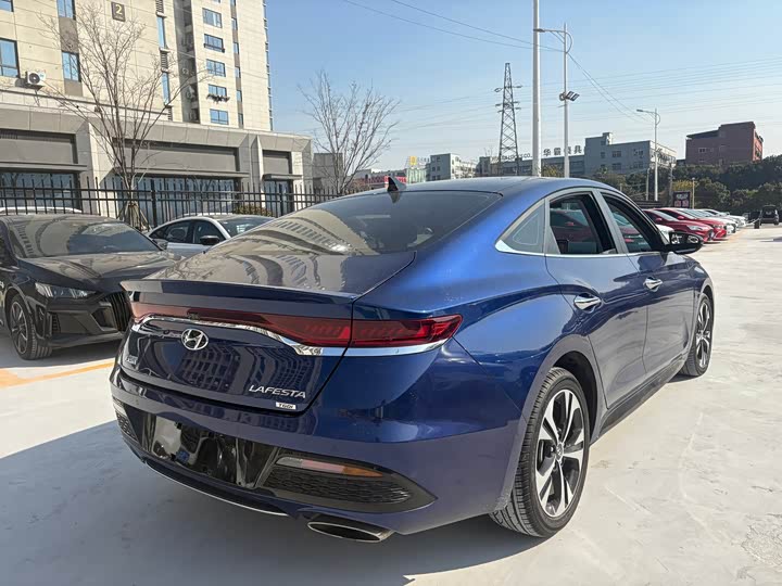 Фото 6 - Hyundai Lafesta