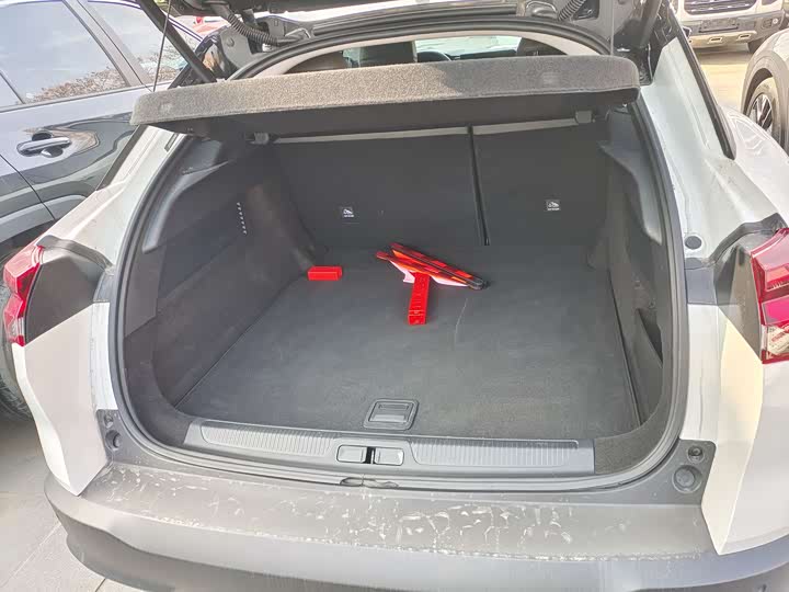 Фото 9 - Citroen C5 X