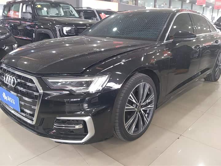 Фото 1 - Audi A6L