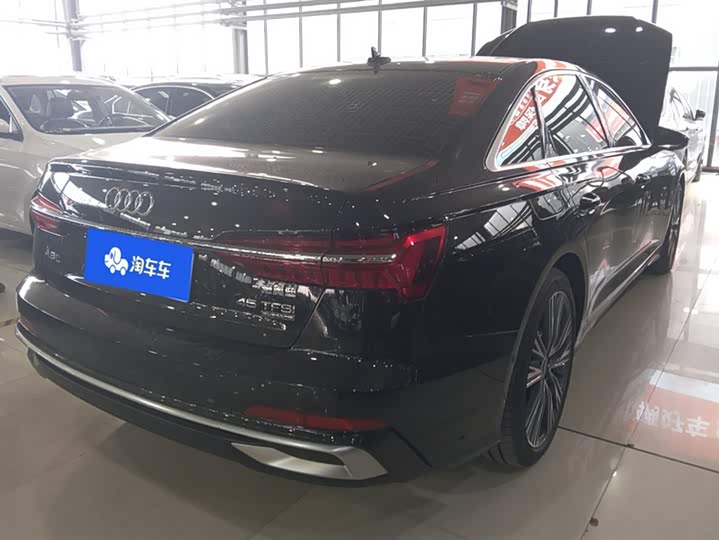 Фото 3 - Audi A6L