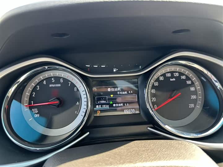 Фото 6 - Chevrolet Orlando