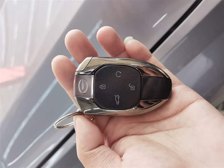 Фото 9 - GAC Trumpchi ES9