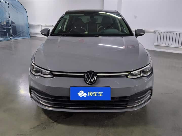 Фото 2 - Volkswagen Golf