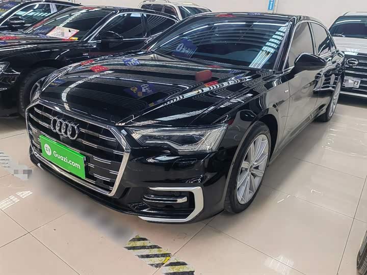 Фото 1 - Audi A6L