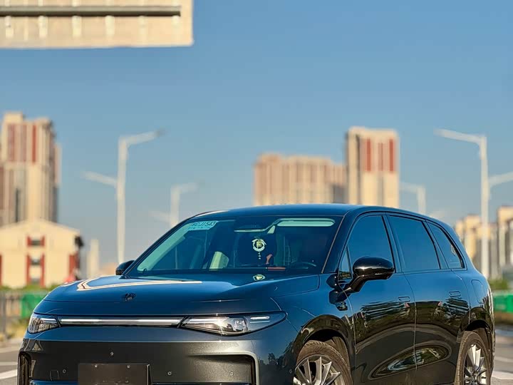 Фото 2 - Leapmotor C10