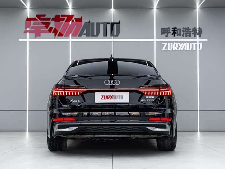 Фото 6 - Audi A6L