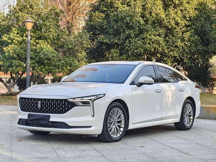 Фото 1 - Bestune B70