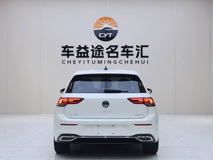 Фото 4 - Volkswagen Golf