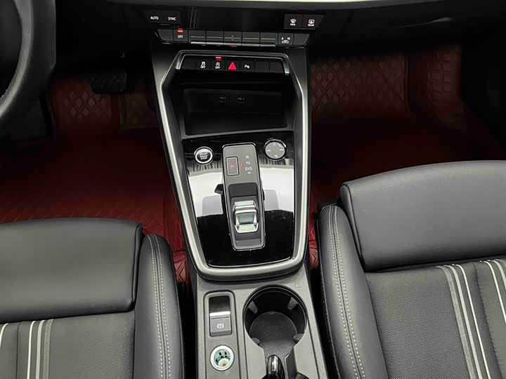 Фото 5 - Audi A3