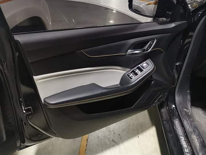 Фото 7 - MG Motor 6