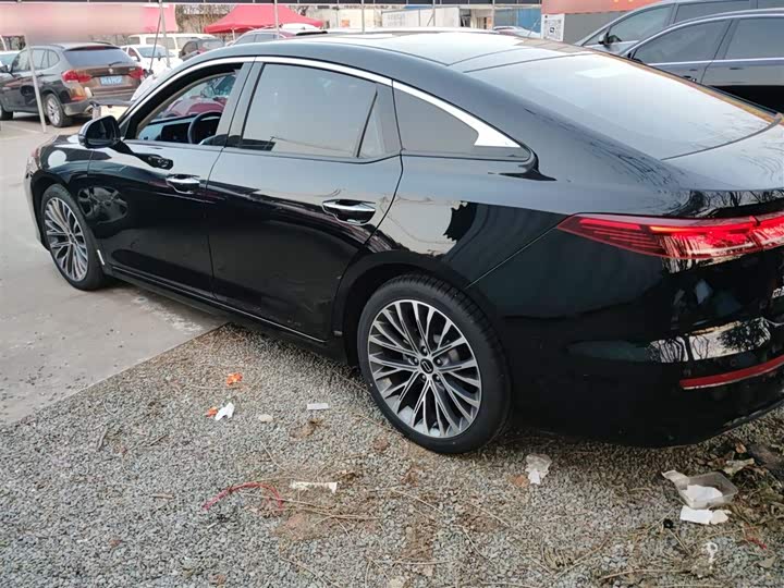 Фото 5 - Bestune B70