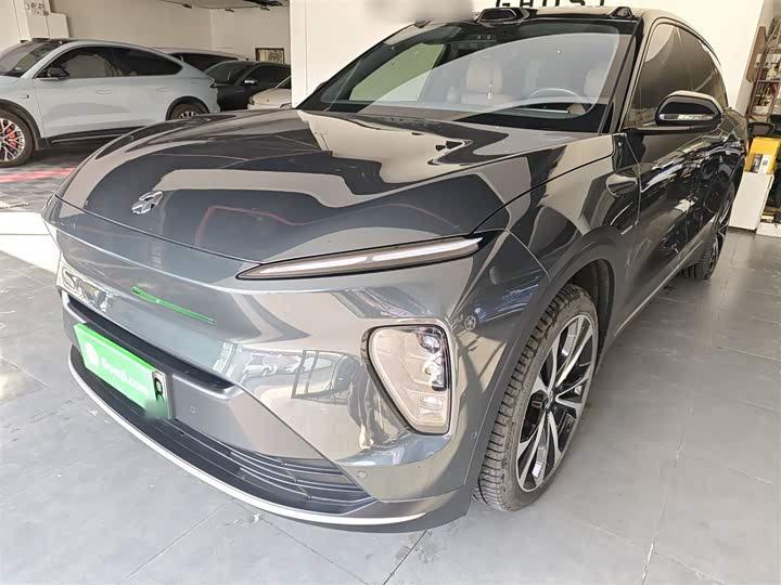 Фото 1 - Nio ES8