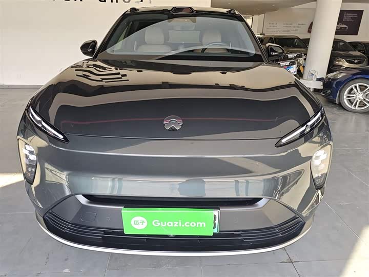 Фото 3 - Nio ES8