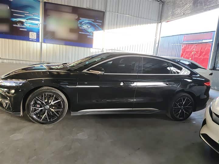 Фото 5 - BYD Han