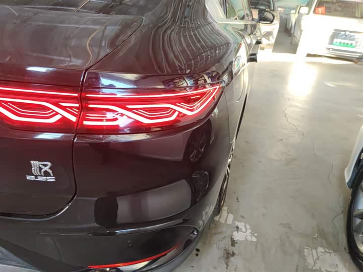 Фото 8 - BYD Han