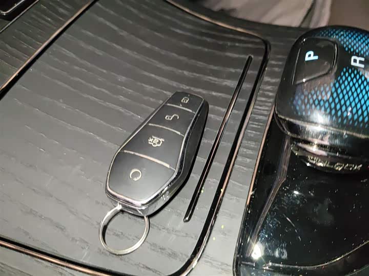 Фото 9 - BYD Han