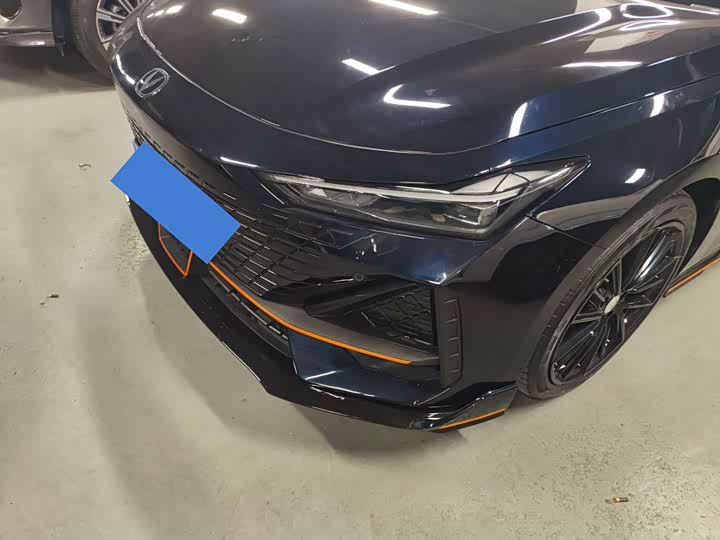 Фото 2 - Changan UNI-V