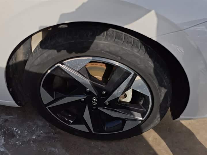 Фото 6 - Hyundai Elantra N line