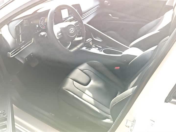 Фото 9 - Hyundai Elantra N line