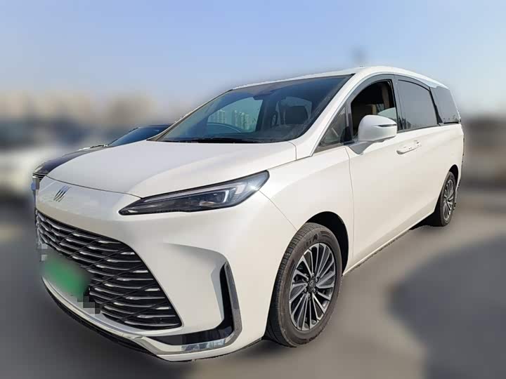 Фото 1 - Buick GL8 Hybrid