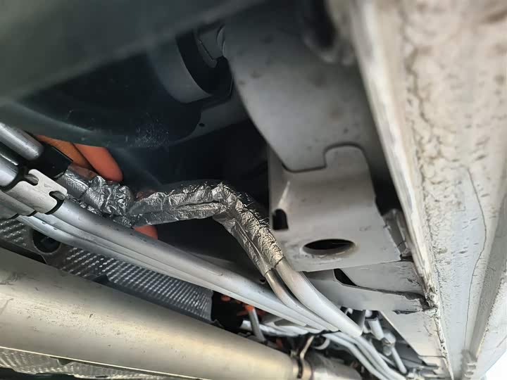 Фото 4 - Buick GL8 Hybrid