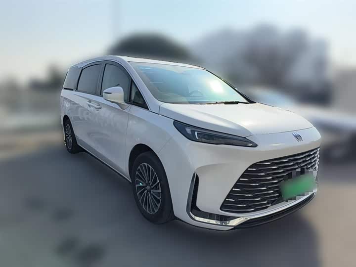 Фото 7 - Buick GL8 Hybrid