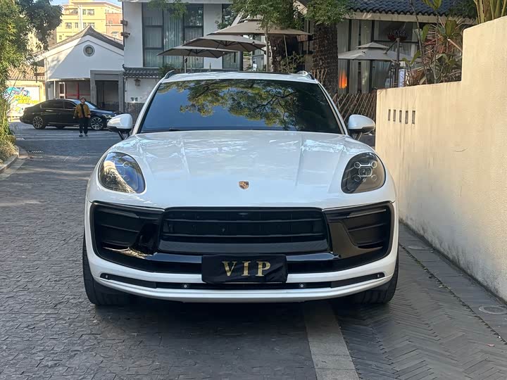 Фото 2 - Porsche Macan