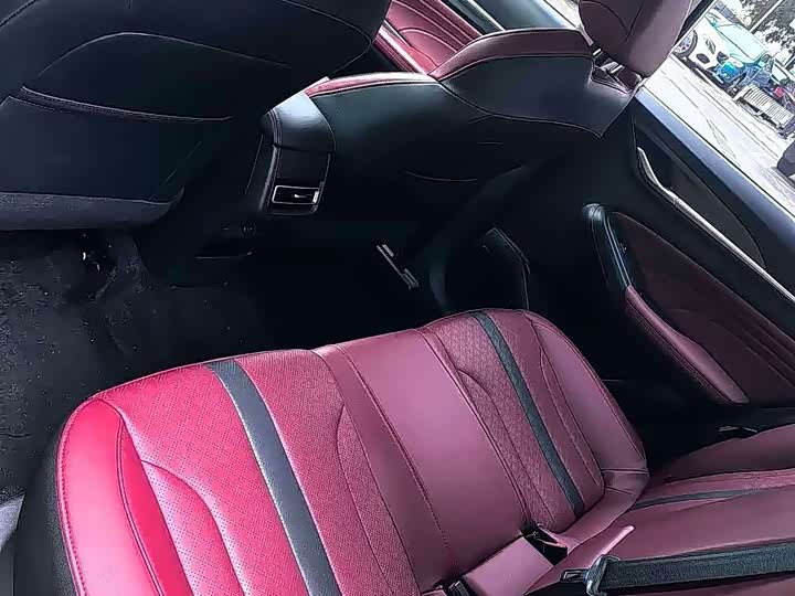 Фото 6 - Changan Eado Plus