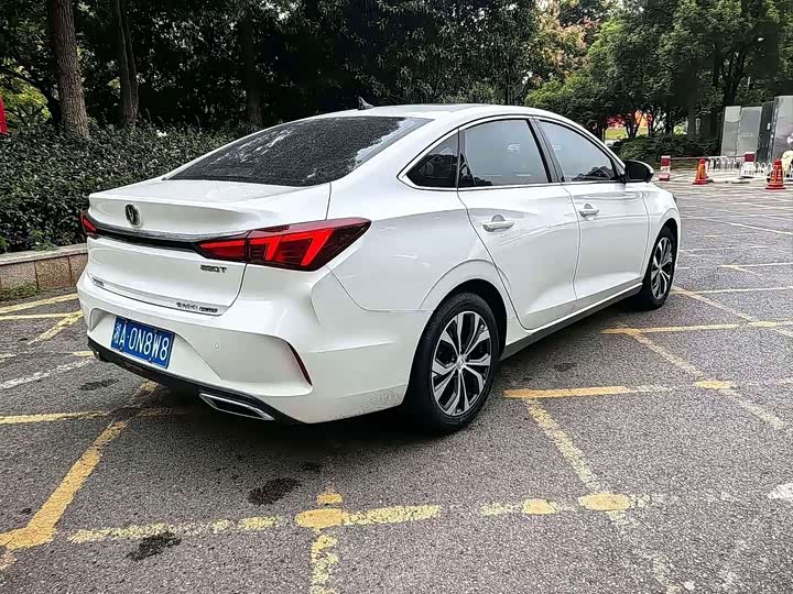 Фото 9 - Changan Eado Plus