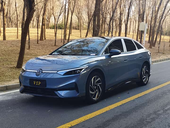 Фото 1 - Volkswagen ID.7 Vizzion