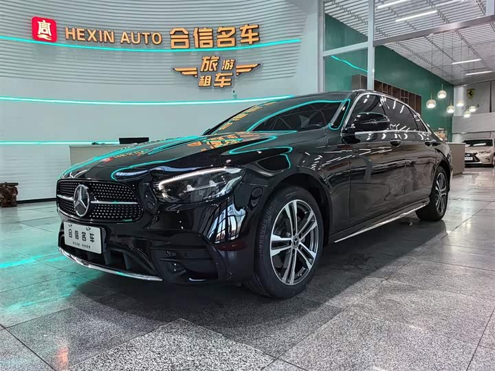 Фото 1 - Mercedes-Benz E-Class