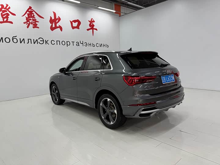 Фото 6 - Audi Q3