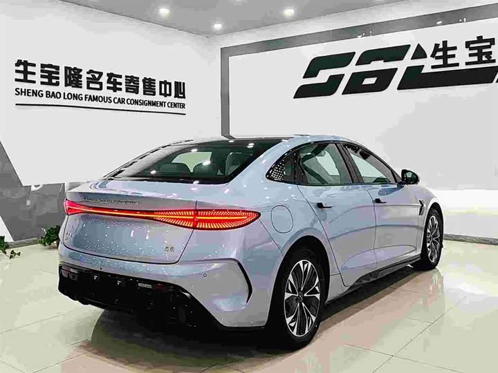 Фото 4 - BYD Seal