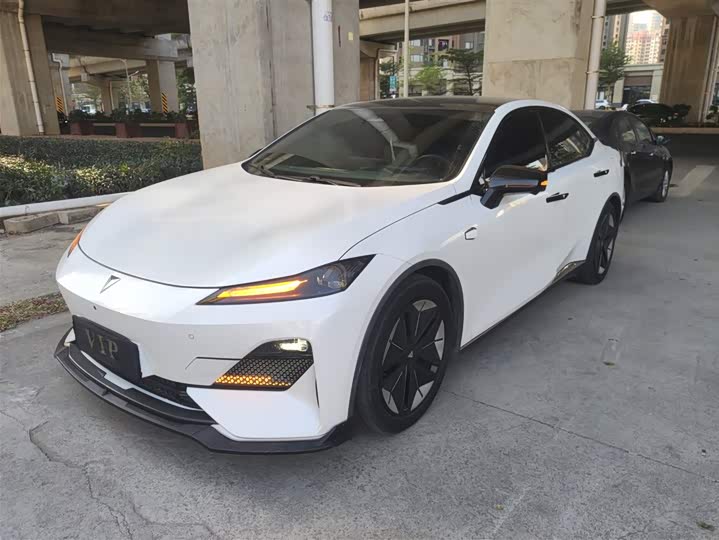 Фото 1 - Changan Deepal SL03