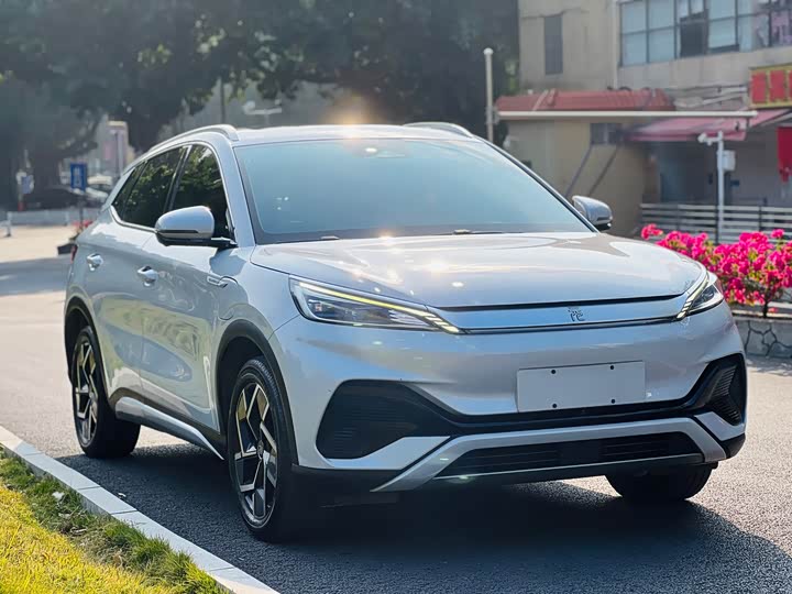 Фото 3 - BYD Yuan Plus