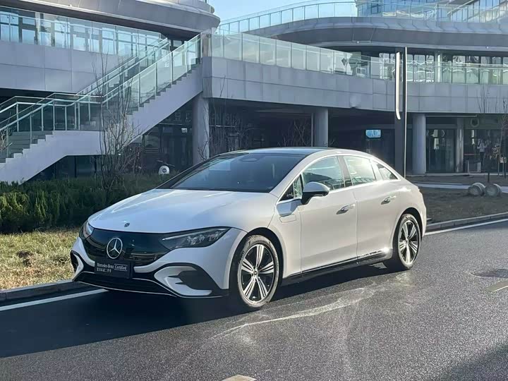 Фото 1 - Mercedes-Benz EQE