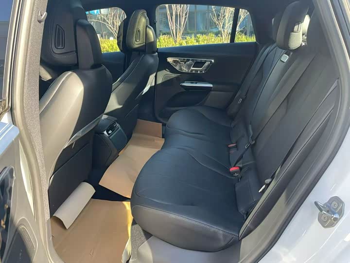 Фото 7 - Mercedes-Benz EQE