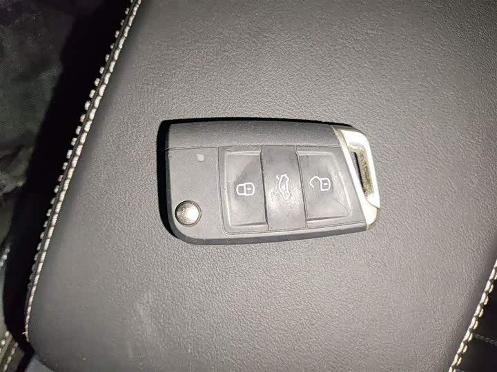 Фото 9 - Volkswagen Magotan