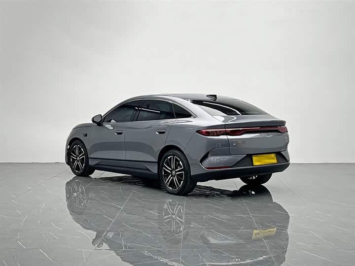 Фото 4 - BYD Qin L