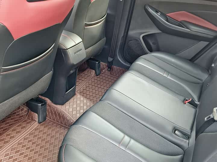 Фото 8 - Changan Oshan X5