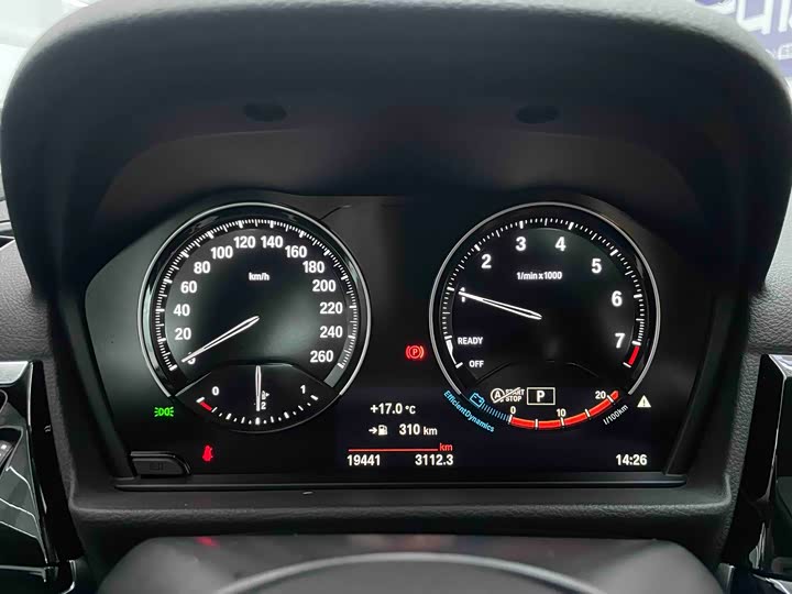 Фото 7 - BMW 1 Series