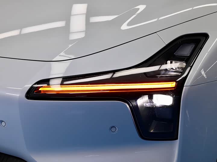 Фото 4 - XPeng Mona M03