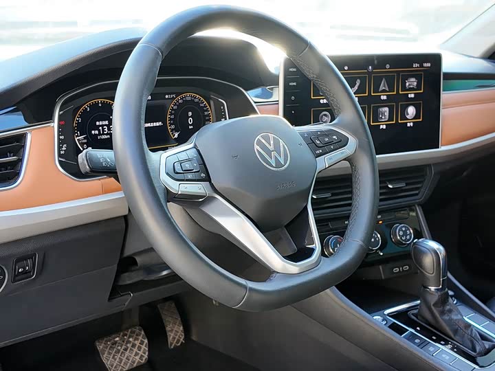 Фото 7 - Volkswagen Bora