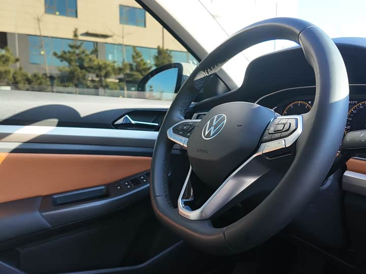 Фото 8 - Volkswagen Bora