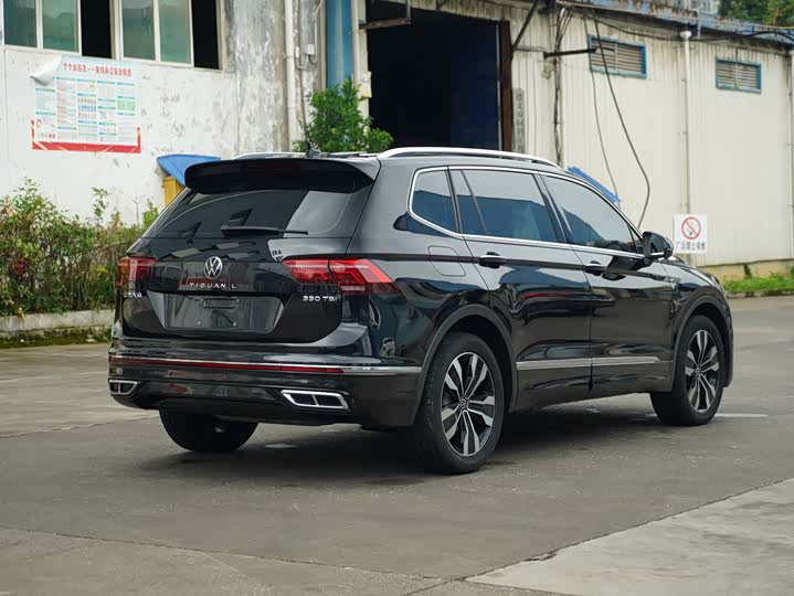 Фото 7 - Volkswagen Tiguan L Pro