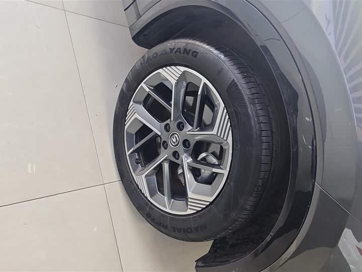 Фото 6 - Changan CS75 Plus